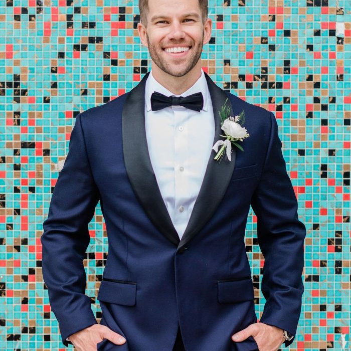 navy-blue-tuxedo-jacket-best-mens-wedding-suits-for-groom